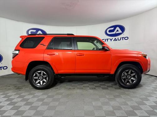 2024 Toyota 4Runner TRD Off Road
