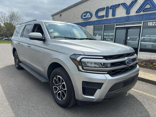 Iconic Silver Metallic 2024 Ford Expedition Max XLT