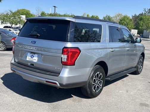 Iconic Silver Metallic 2024 Ford Expedition Max XLT