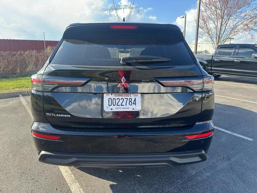 2025 Mitsubishi Outlander ES 2.5 2WD