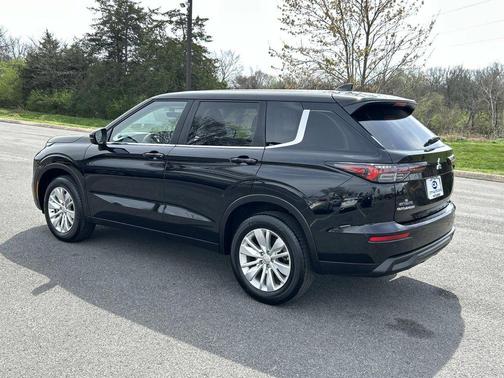 2025 Mitsubishi Outlander ES 2.5 2WD