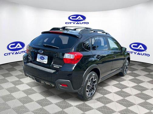 Crystal Black Silica 2017 Subaru Crosstrek 2.0i Premium