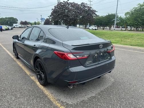 Underground 2025 Toyota Camry SE