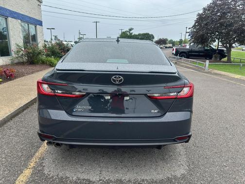 Underground 2025 Toyota Camry SE