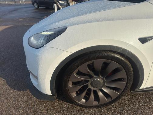 2021 Tesla Model Y Performance Dual Motor All-Wheel Drive