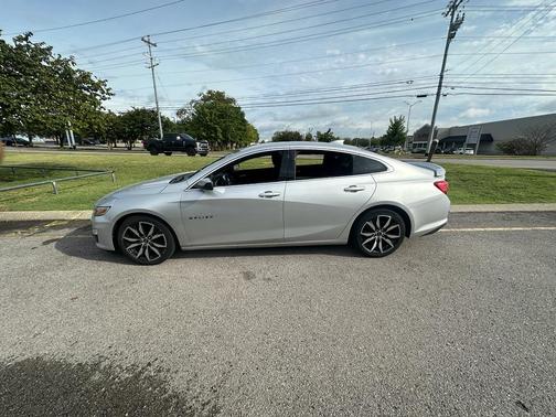 2021 Chevrolet Malibu FWD RS