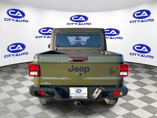 2021 Jeep Gladiator Sport