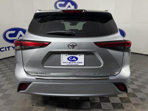 2021 Toyota Highlander Platinum