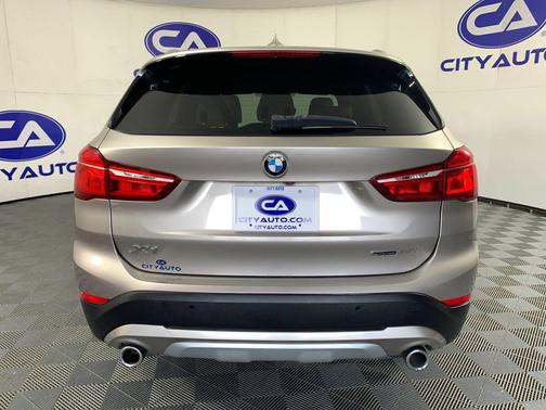 2021 BMW X1 sDrive28i