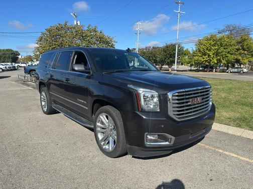 2020 GMC Yukon XL SLT