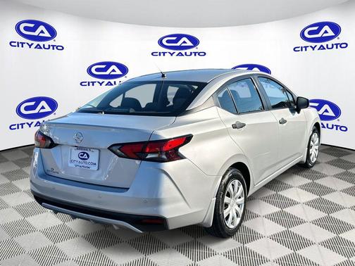 2021 Nissan Versa 1.6 S