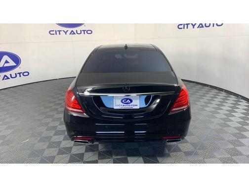 2015 Mercedes-Benz S-Class S550