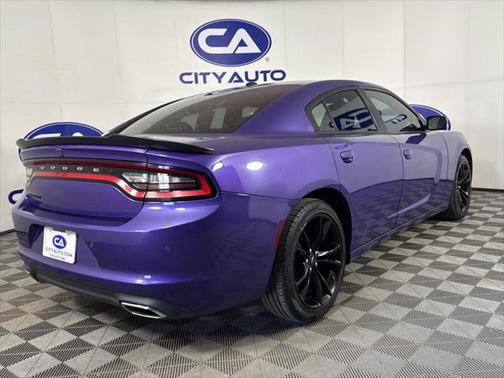 2018 Dodge Charger SXT