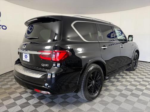 2020 INFINITI QX80 Luxe