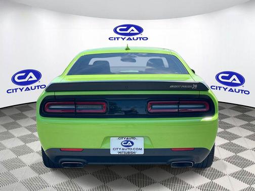 Sublime Metallic Clearcoat 2023 Dodge Challenger R/T Scat Pack Widebody