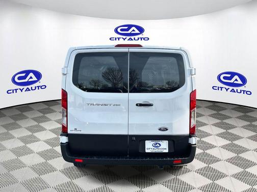 2024 Ford Transit-250 Base