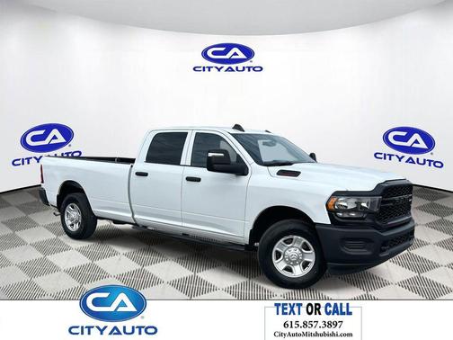 2023 RAM 2500 Tradesman Crew Cab 4x2 8' Box