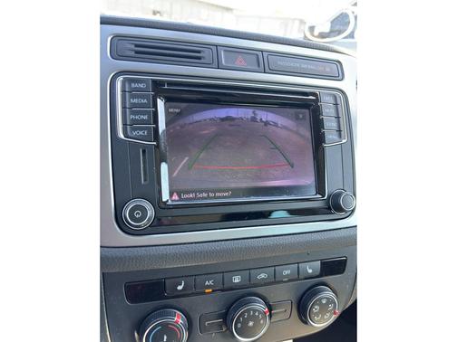 2017 Volkswagen Tiguan 2.0T Wolfsburg Edition