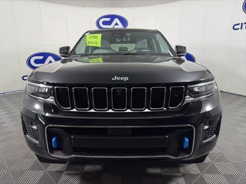 2022 Jeep Grand Cherokee 4xe Overland