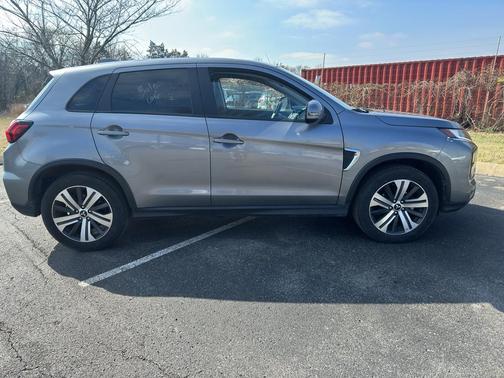 2024 Mitsubishi Outlander Sport SE