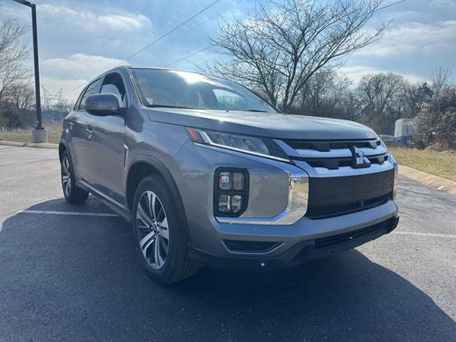2024 Mitsubishi Outlander Sport SE
