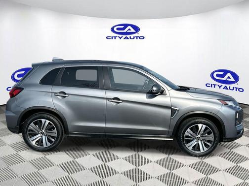 2024 Mitsubishi Outlander Sport SE