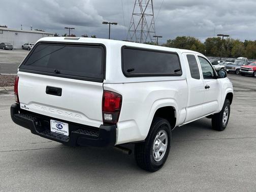 2020 Toyota Tacoma SR