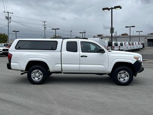 2020 Toyota Tacoma SR