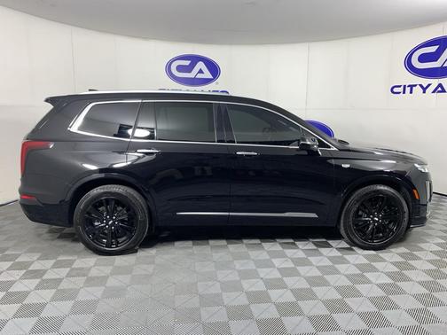 Stellar Black Metallic 2022 Cadillac XT6 Premium Luxury FWD