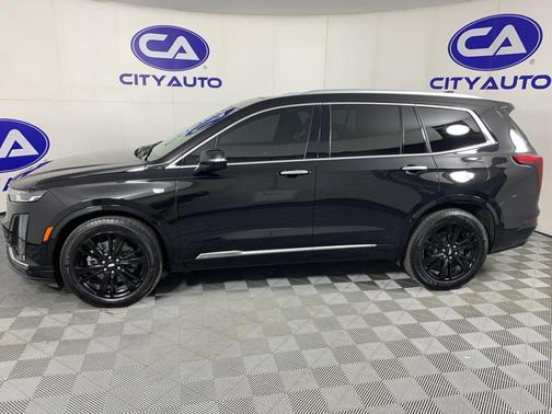 Stellar Black Metallic 2022 Cadillac XT6 Premium Luxury FWD