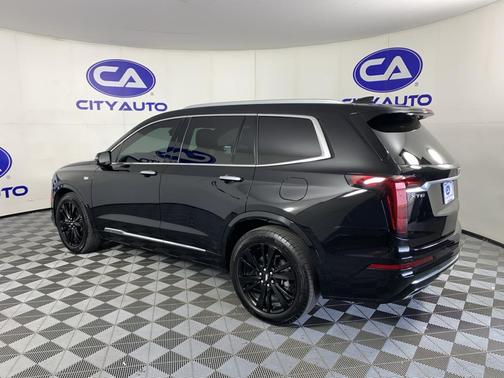 Stellar Black Metallic 2022 Cadillac XT6 Premium Luxury FWD