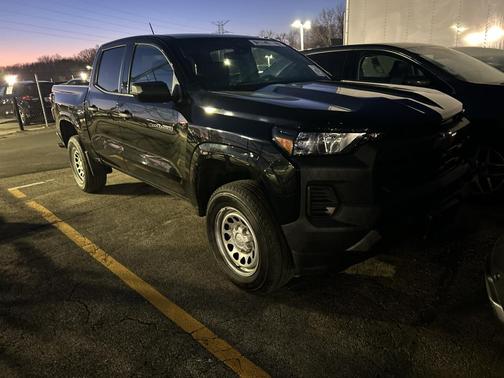 2023 Chevrolet Colorado WT