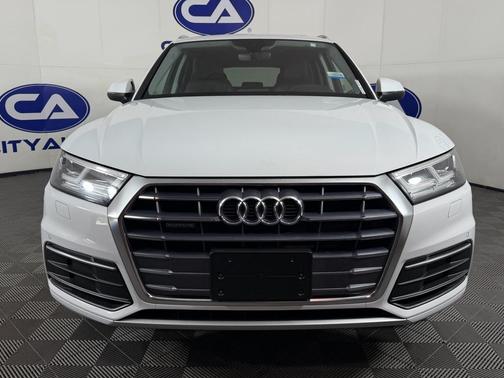 2019 Audi Q5 2.0T Premium Plus