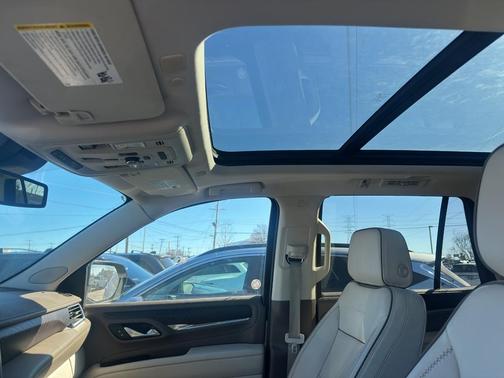 2023 GMC Yukon Denali