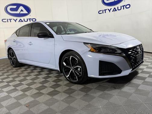 2024 Nissan Altima SR FWD