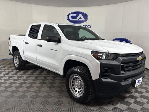 2023 Chevrolet Colorado WT