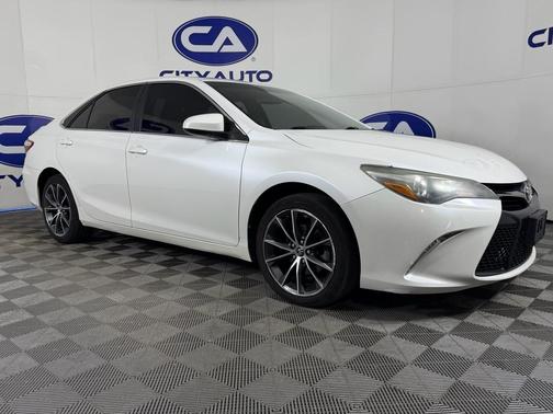 2015 Toyota Camry XSE