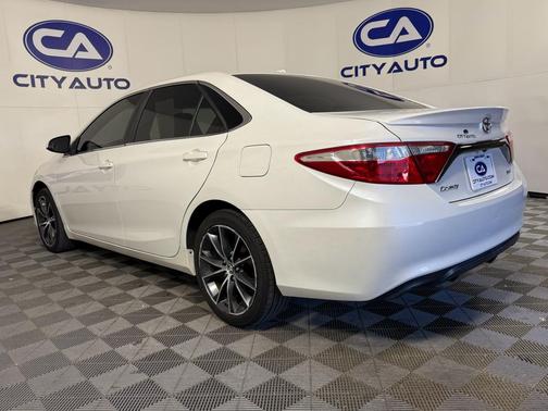2015 Toyota Camry XSE
