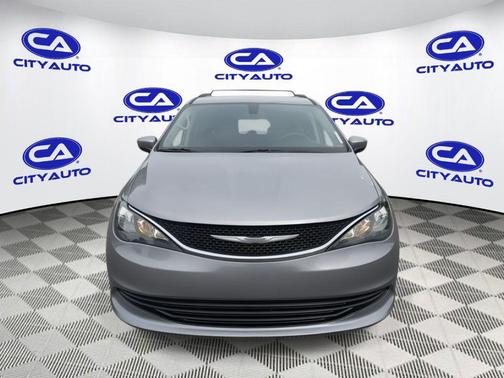 2017 Chrysler Pacifica LX