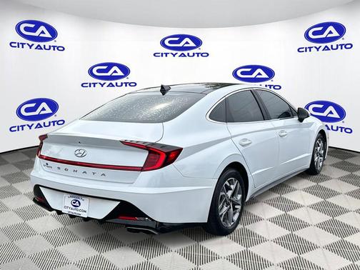 2021 Hyundai SONATA SEL