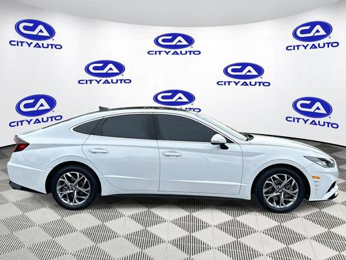 2021 Hyundai SONATA SEL