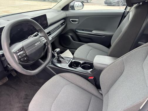 Interstellar Gray 2025 Kia K4 LXS