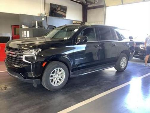 2023 Chevrolet Suburban LT