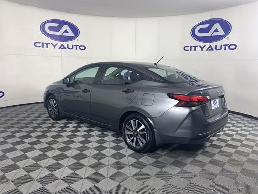 2024 Nissan Versa 1.6 S