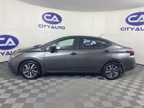 2024 Nissan Versa 1.6 S