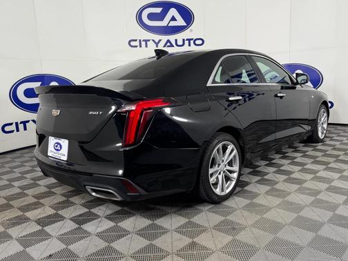 2023 Cadillac CT4 Luxury