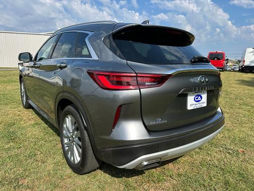 2024 INFINITI QX50 LUXE