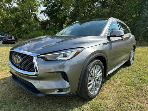 2024 INFINITI QX50 LUXE