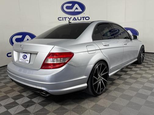 2011 Mercedes-Benz C-Class Sport