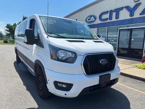 Oxford White 2025 Ford Transit-350 XL